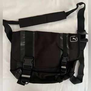 Puma Laptop Cross Body Bag  Color Black/White